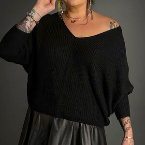 Tommyrot Oversized Dolman
Batwing Sweater - Size L